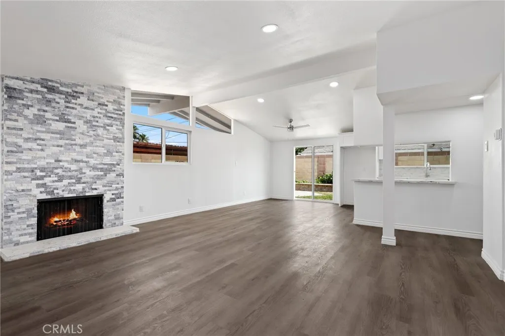 Additional image 5 of 930 S Emerald Street, Anaheim, CA 92804