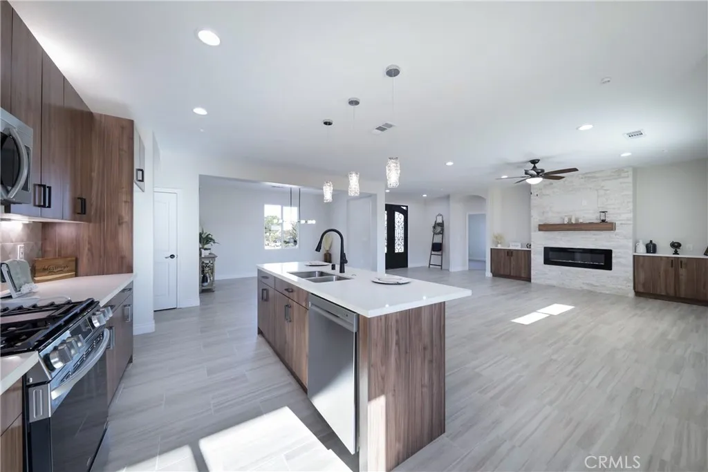 Additional image 57 of 21724 Darrow, California City, CA 93505