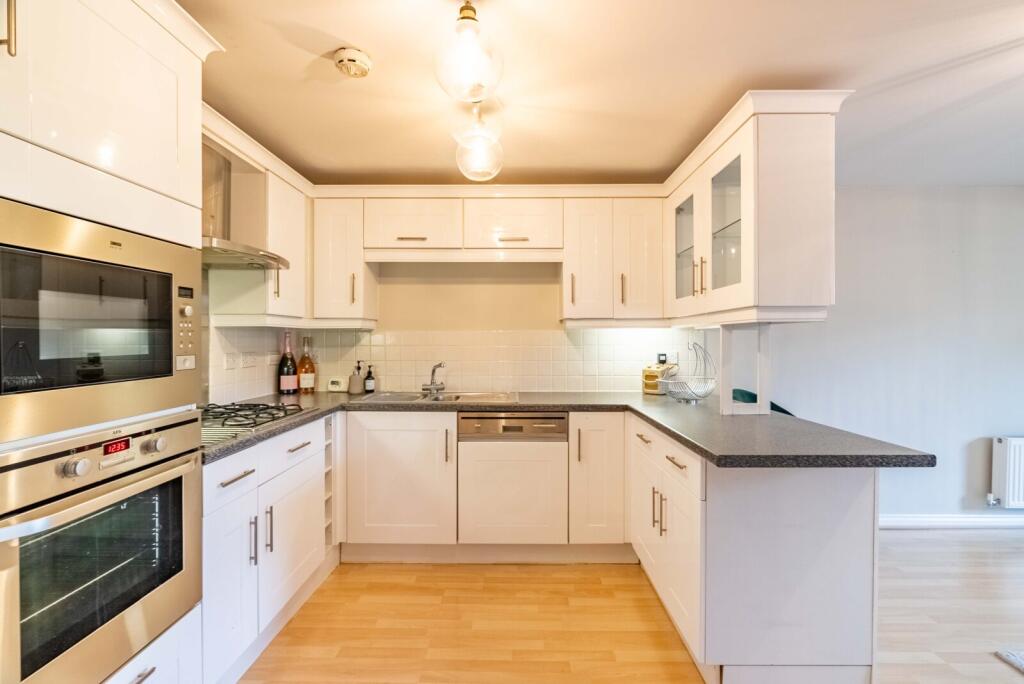 Additional image 4 of Russet Drive, St. Albans, Hertfordshire, AL4