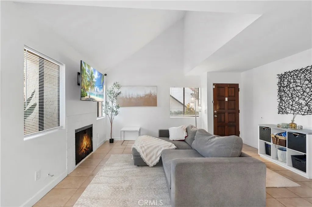 Additional image 41 of 313 N Melrose Dr, Vista, CA 92083