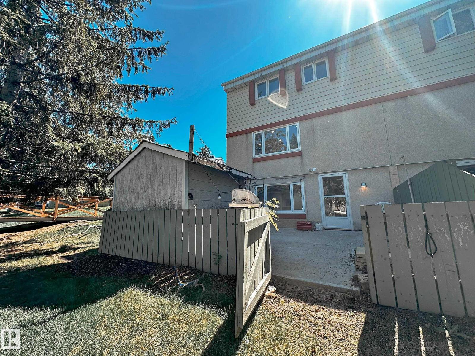 6J CALLINGWOOD CO NW|Edmonton, Alberta T5T0H5