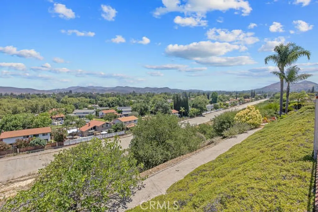 Additional image 15 of 2039 Channelford Road, Westlake Village, CA 91361