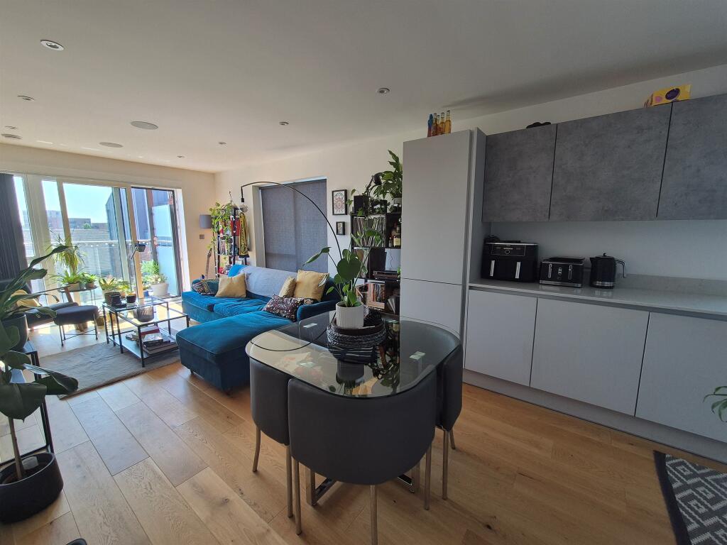 Additional image 6 of Bridge Road East, Welwyn Garden City