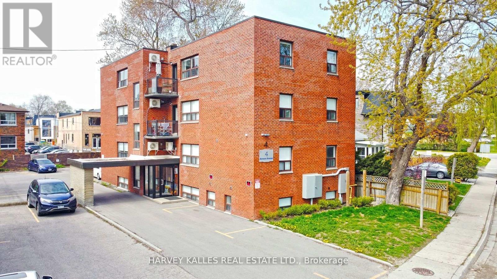 Property image for 6 - 4 BENSON AVENUE|Mississauga (Port Credit), Ontario L5H2P2