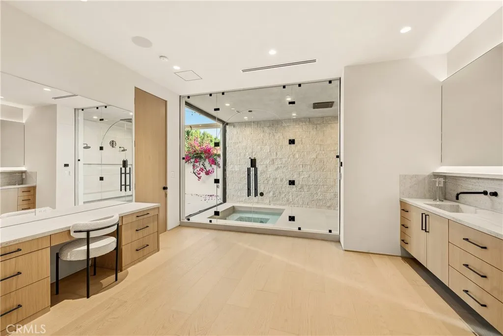 Additional image 86 of 22924 Erwin Street, Woodland Hills, CA 91367