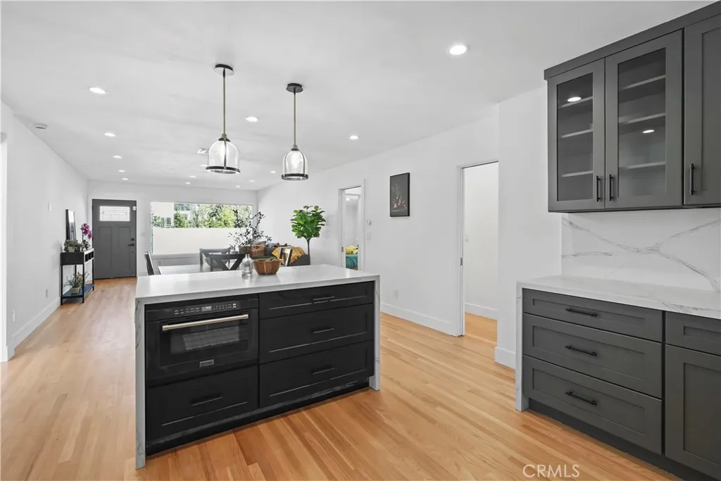 Additional image 28 of 11330 Blix Street, West Toluca Lake, CA 91602