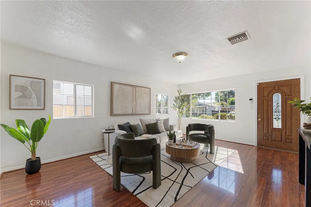 Additional image 11 of 547 Parker Avenue, Monrovia, CA 91016