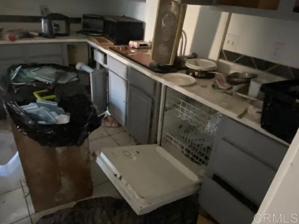 Additional image 2 of 5676 Dehesa Road E, El Cajon, CA 92019