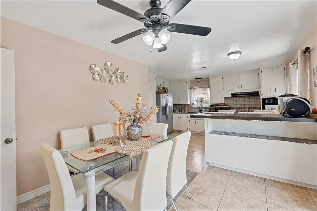 Additional image 68 of 255 W Valencia St, Rialto, CA 92376