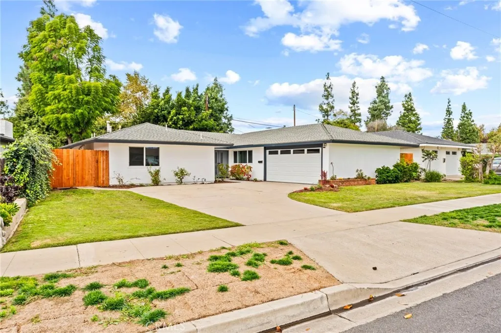 Additional image 4 of 1201 E Fairway Dr, Orange, CA 92866