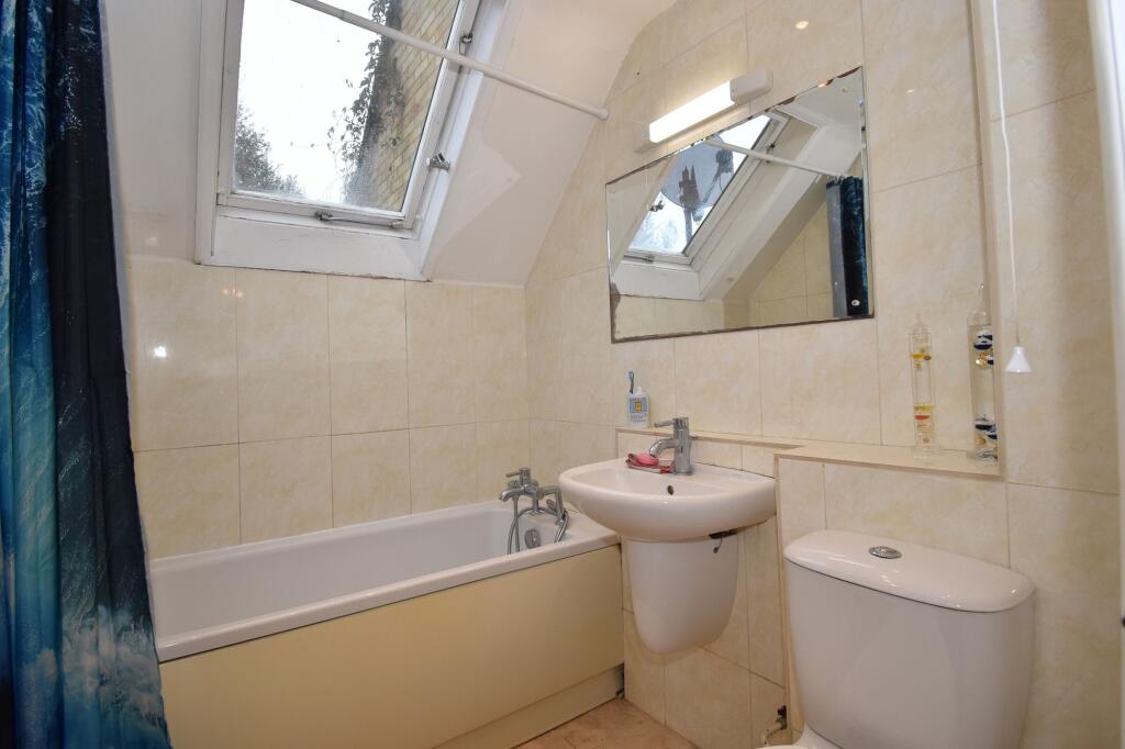 Additional image 10 of Lower Green, Tewin, AL6