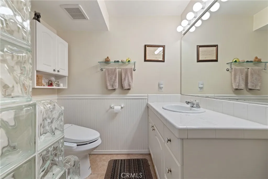 Additional image 22 of 19211 Avenue Of The Oaks Unit A, Newhall, CA 91321