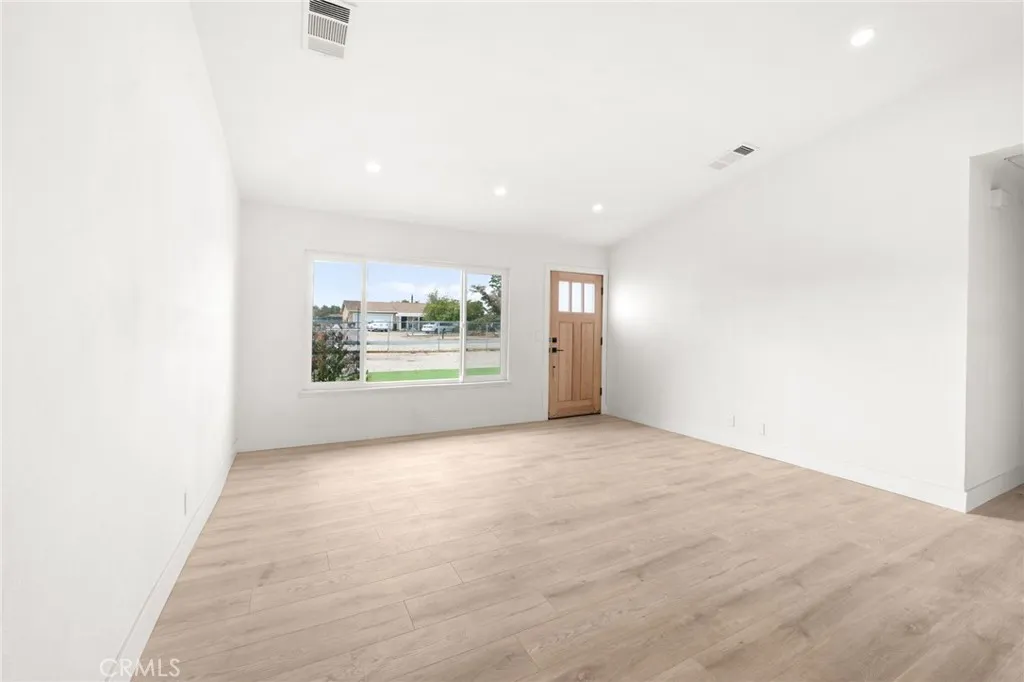 Additional image 24 of 15512 Pahute St, Victorville, CA 92395