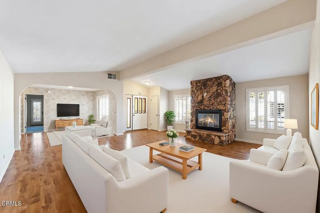 Additional image 10 of 75 Poinsettia Gardens Drive, Ventura, CA 93004