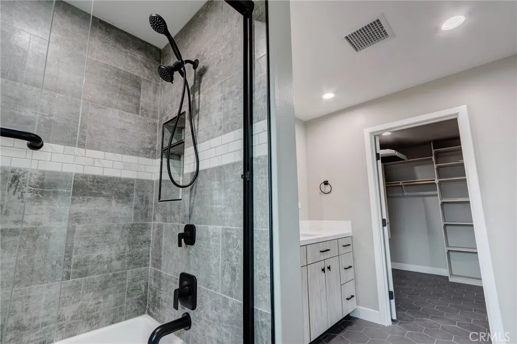 Additional image 92 of 6850 Braceo St, Oak Hills, CA 92344