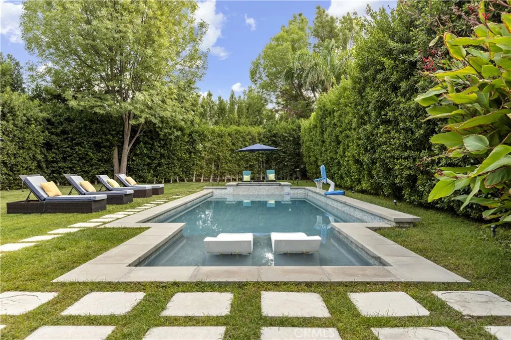 Additional image 3 of 22900 Hatteras, Woodland Hills, CA 91367