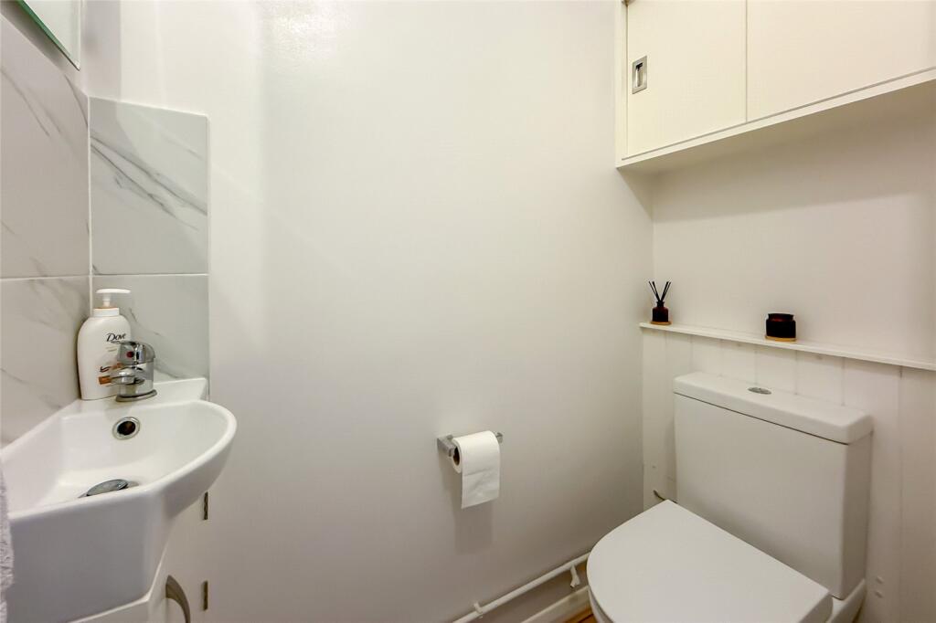 Additional image 12 of Runcie Close, St. Albans, Hertfordshire, AL4