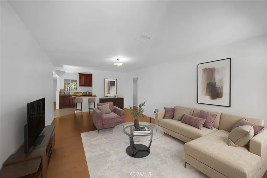 Additional image 19 of 1128 S Parton St, Santa Ana, CA 92707