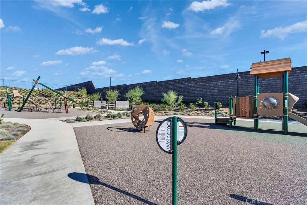 Additional image 14 of 15946 Caterpillar Drive, Fontana, CA 92336