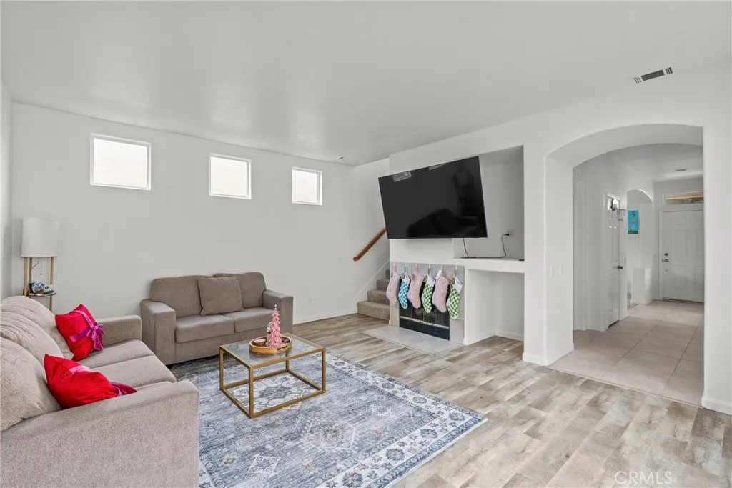 Additional image 7 of 217 Gilea Court, Santa Maria, CA 93455