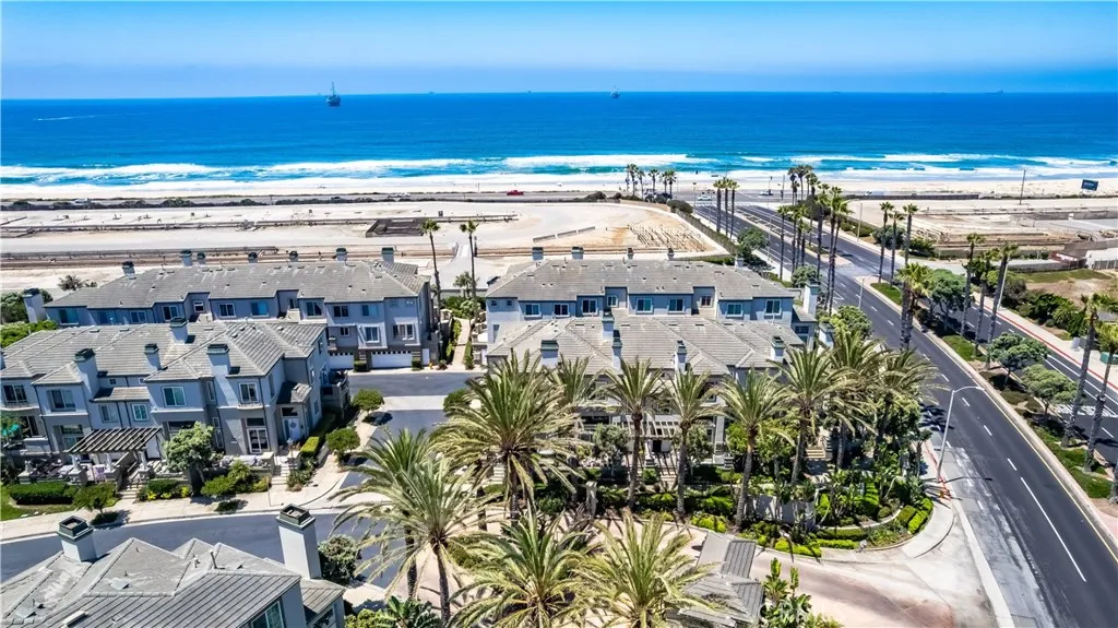 Additional image 55 of 6251 Surfpoint Cir, Huntington Beach, CA 92648