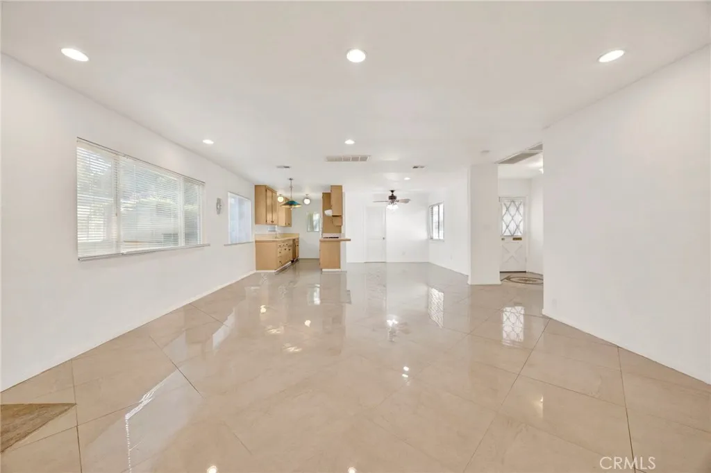 Additional image 9 of 15901 Lassen Street, North Hills, CA 91343