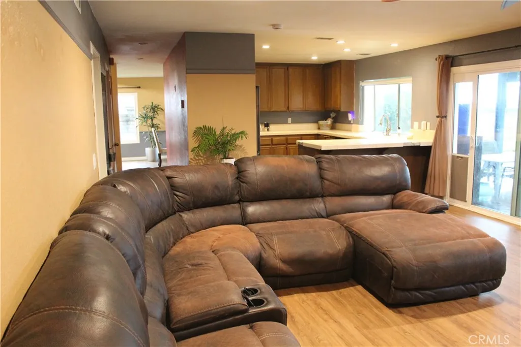 Additional image 76 of 906 Brandywine Ln, Eastvale, CA 92880