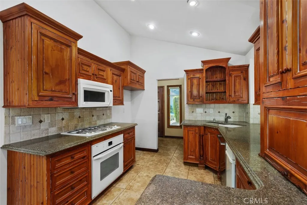 Additional image 54 of 38285 Oaktree Loop, Murrieta, CA 92562