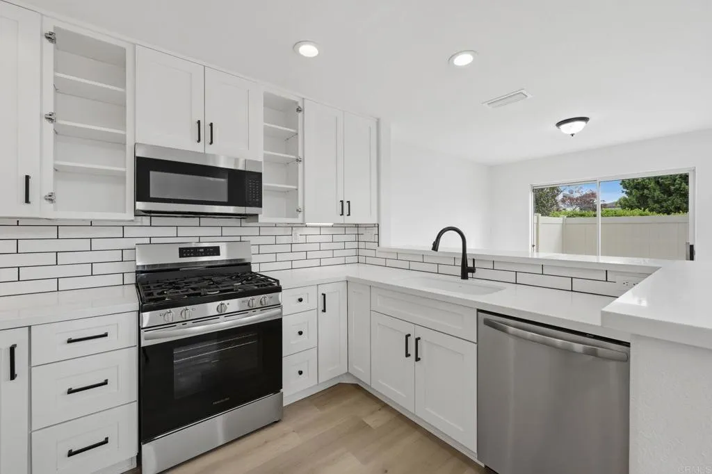 Additional image 37 of 4620 Los Alamos Way Unit D, Oceanside, CA 92057