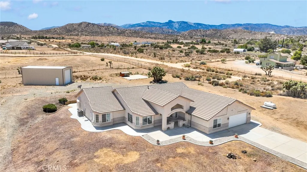 Additional image 2 of 4949 Sundown Drive, Phelan, CA 92371