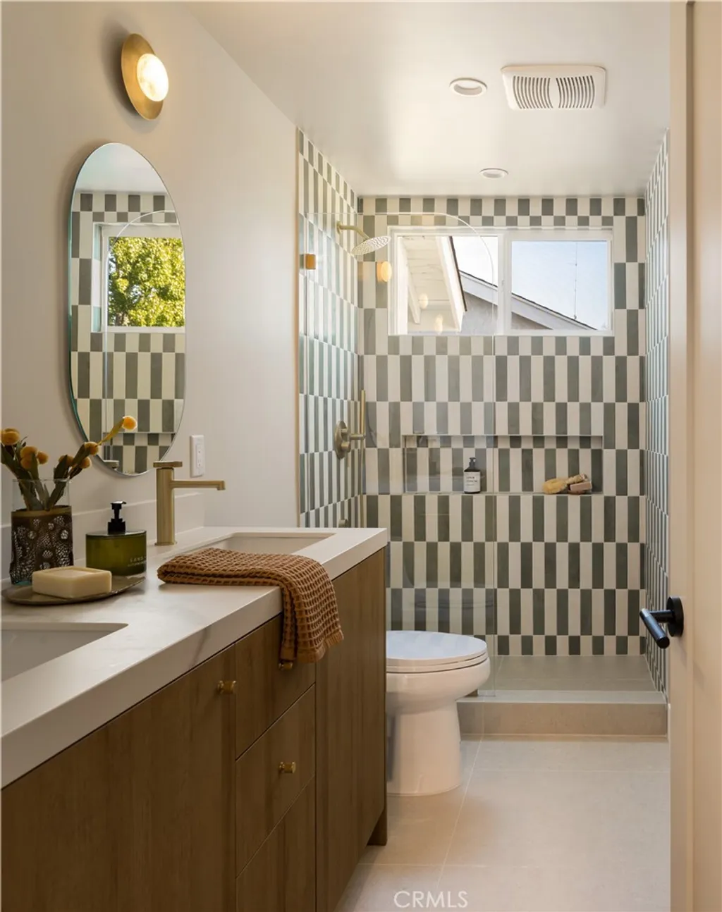 Additional image 28 of 872 Liard Pl, Costa Mesa, CA 92626