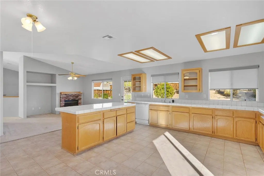Additional image 42 of 16375 Pauhaska Road, Apple Valley, CA 92307