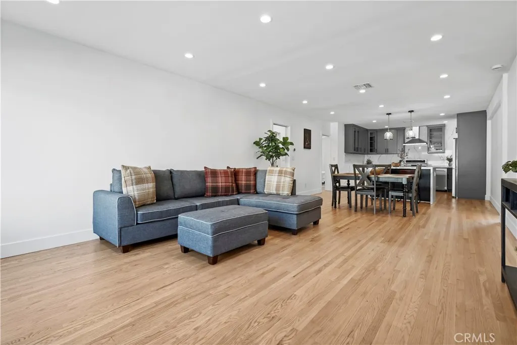 Additional image 24 of 11330 Blix Street, West Toluca Lake, CA 91602