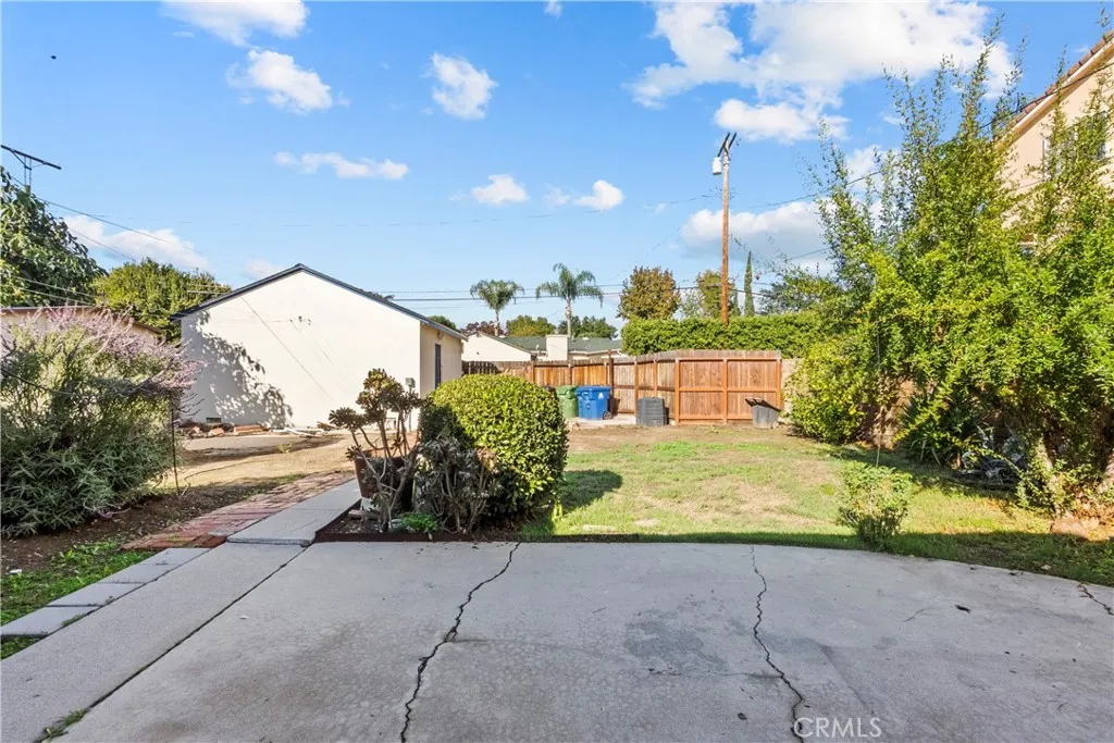 Additional image 36 of 16731 Victory Boulevard, Van Nuys, CA 91406