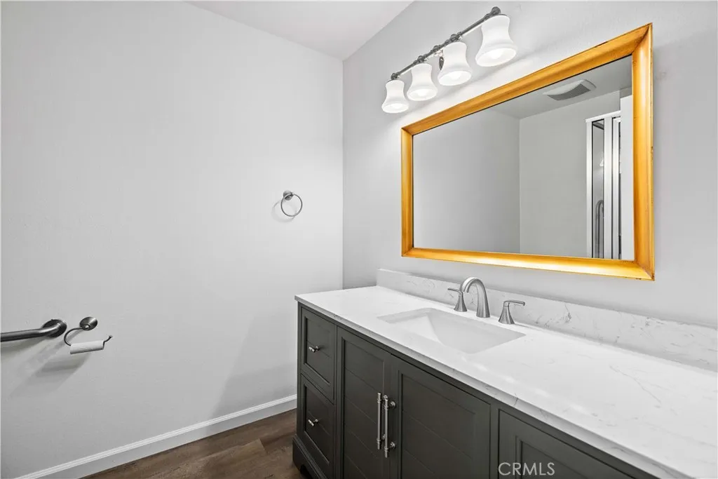 Additional image 16 of 26562 Cardwick Court, Newhall, CA 91321