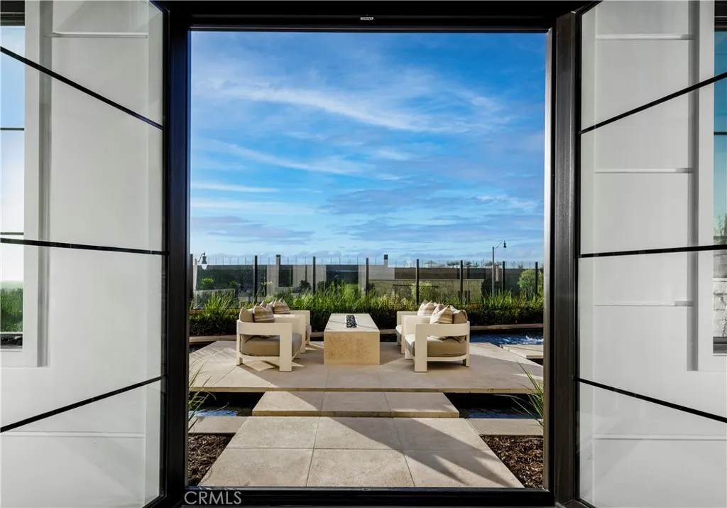 Additional image 19 of 552 Peninsula, Irvine, CA 92602