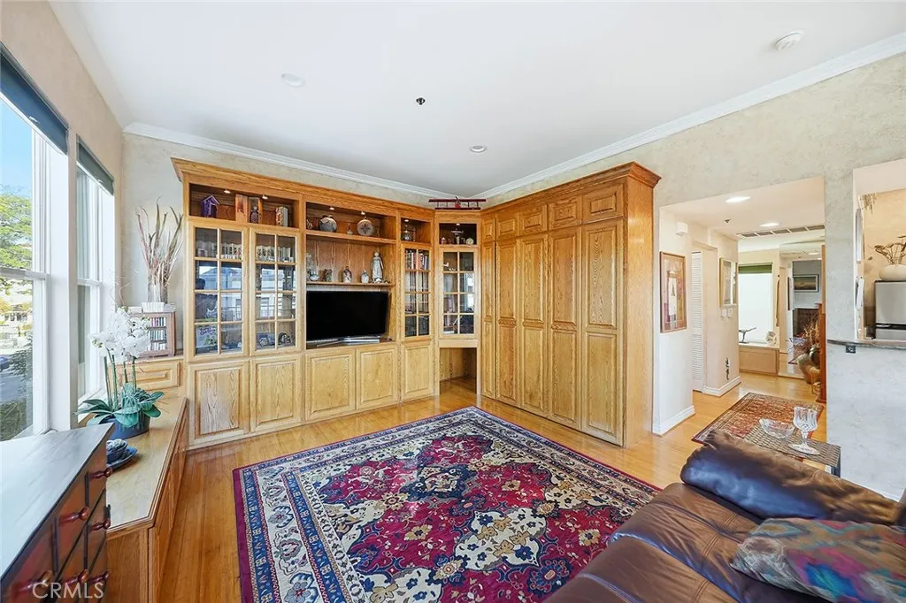 Additional image 8 of 80 N Raymond Avenue Unit 212, Pasadena, CA 91103