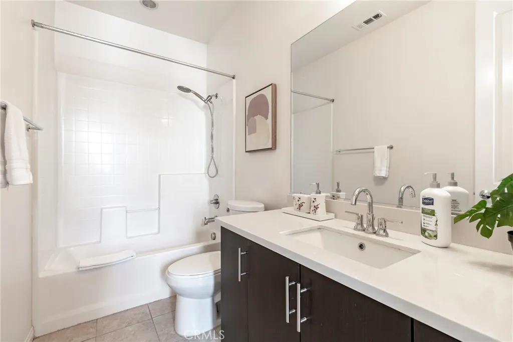 Additional image 145 of 816 E Promenade Unit A, Azusa, CA 91702