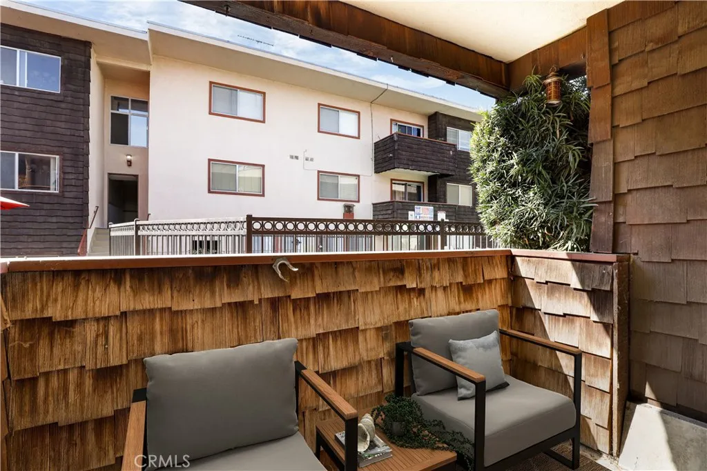 Additional image 19 of 5403 Newcastle Avenue Unit 28, Encino, CA 91316