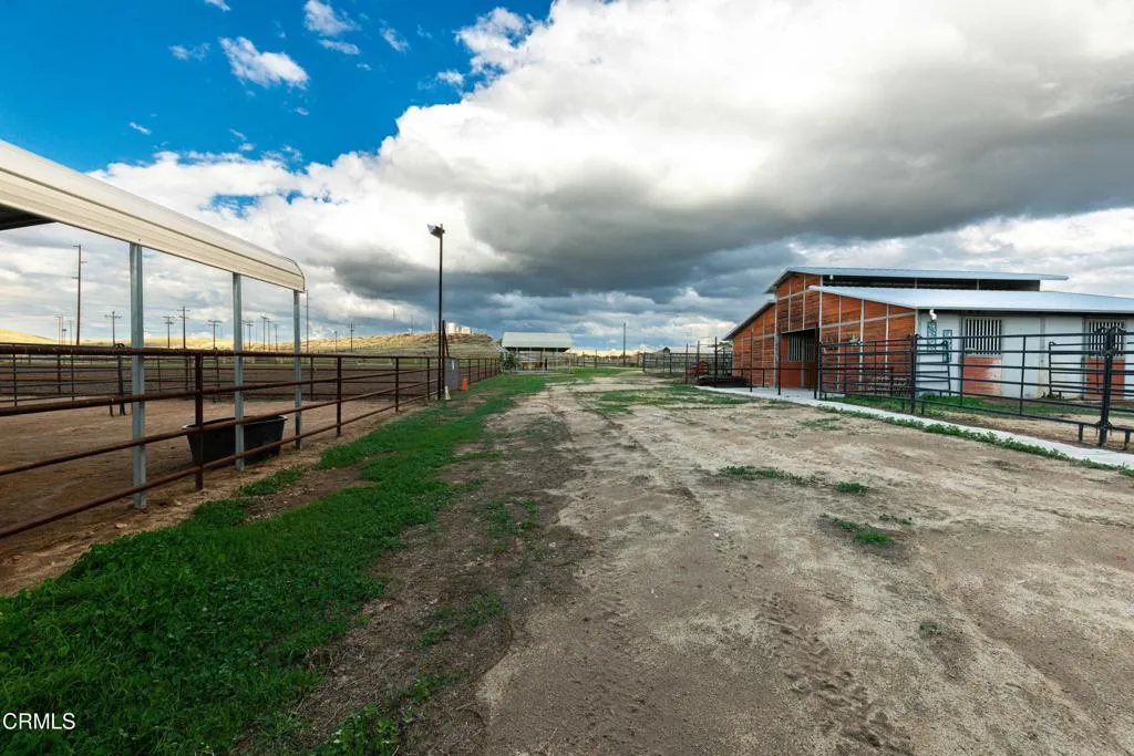 Additional image 58 of 102 Anna Lane, Bakersfield, CA 93308