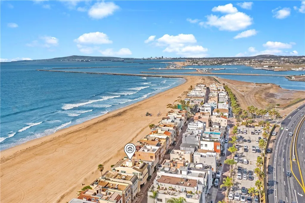 Additional image 4 of 72 A Surfside Ave, Surfside, CA 90743