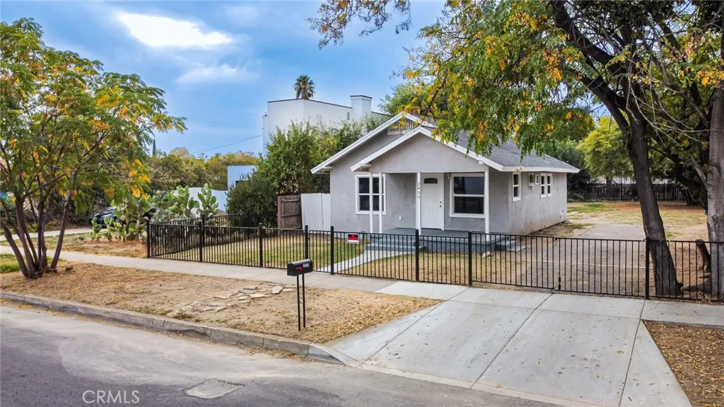 Additional image 6 of 2450 N Sierra Way, San Bernardino, CA 92405
