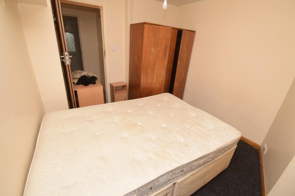 Additional image 5 of Travellers Lane, Hatfield, AL10