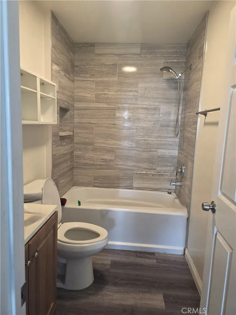 Additional image 12 of 1355 S Downey Rd, East Los Angeles, CA 90023