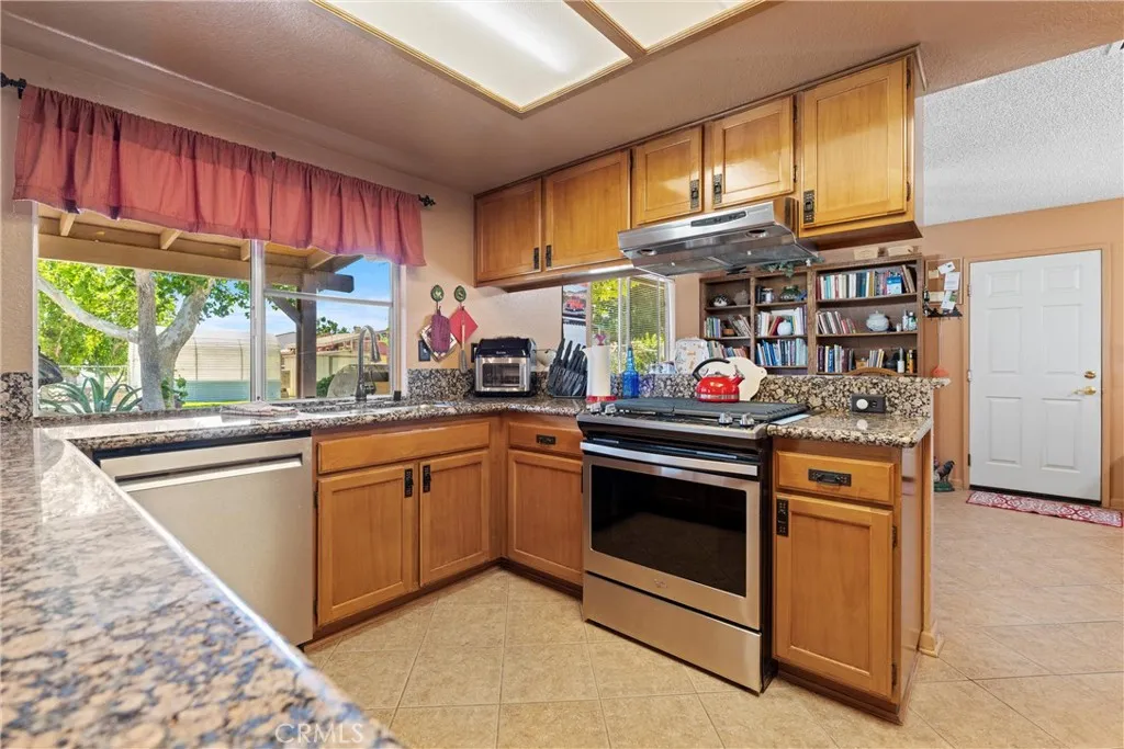 Additional image 38 of 36916 95th Street E, Littlerock, CA 93543