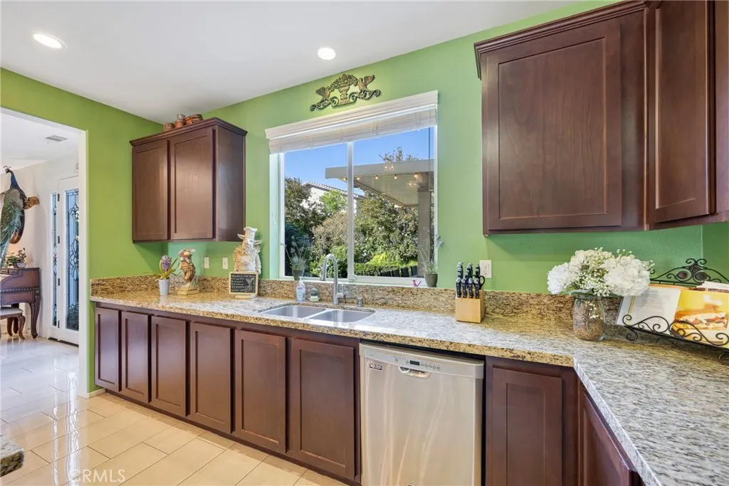 Additional image 32 of 11781 Forsythia St, Jurupa Valley, CA 91752