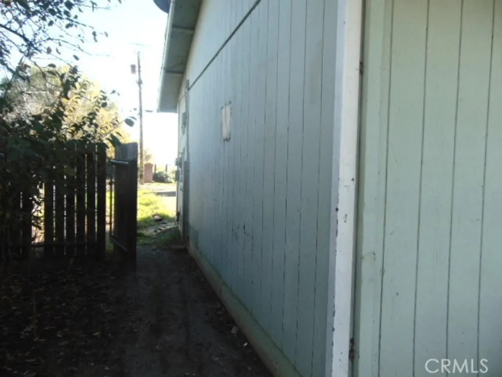 Additional image 8 of 21660 Sacramento Ave, Red Bluff, CA 96080