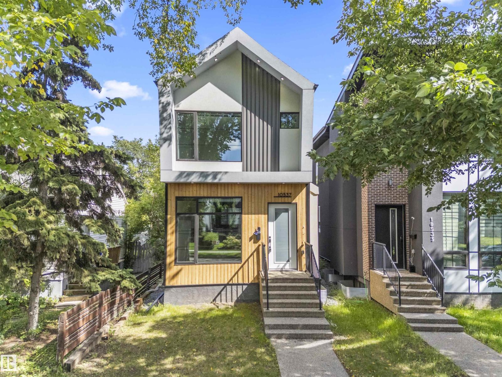 10537 136 ST NW|Edmonton, Alberta T5N2G1