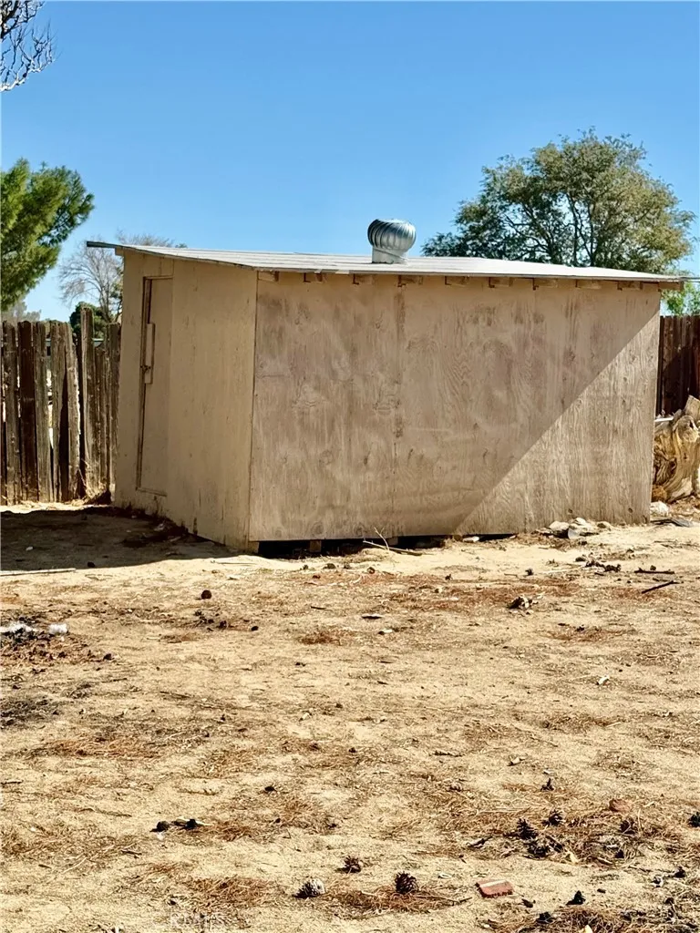 Additional image 50 of 16622 Mossdale Ave, Lancaster, CA 93535