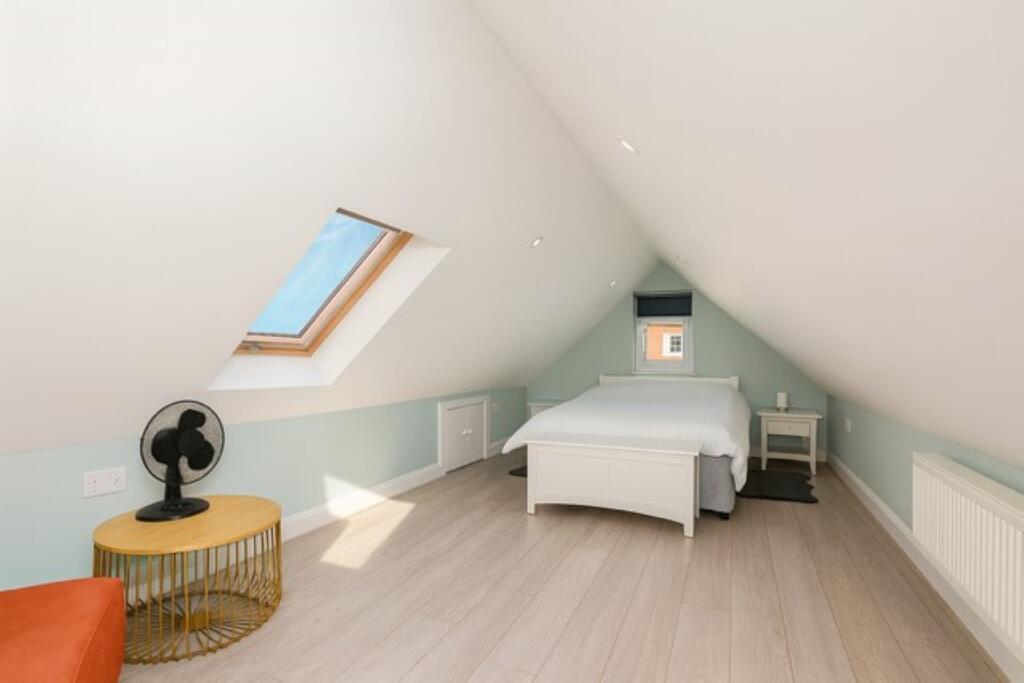 Additional image 9 of Old London Road, St. Albans